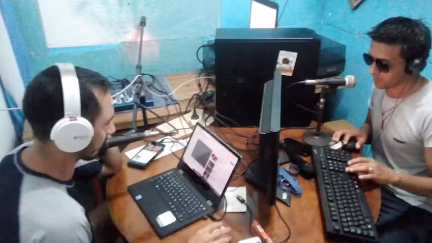 FM 100.5 Teofilo Romang