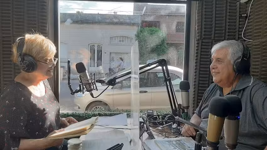 FM Alta Voz 98.7 Cl&aacute;sicos