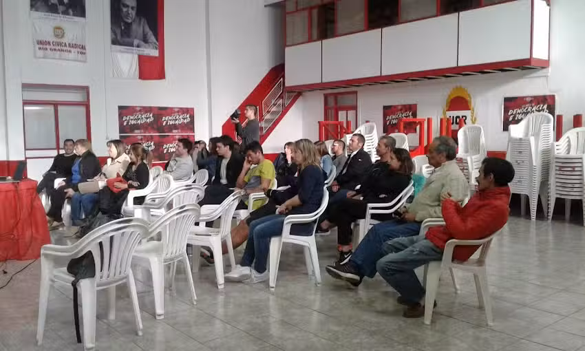 Fm Atlántica del Sur