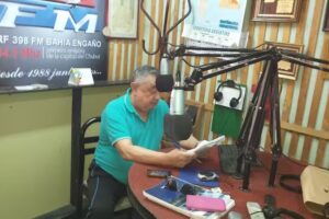 FM Bahia Engaño 104.5