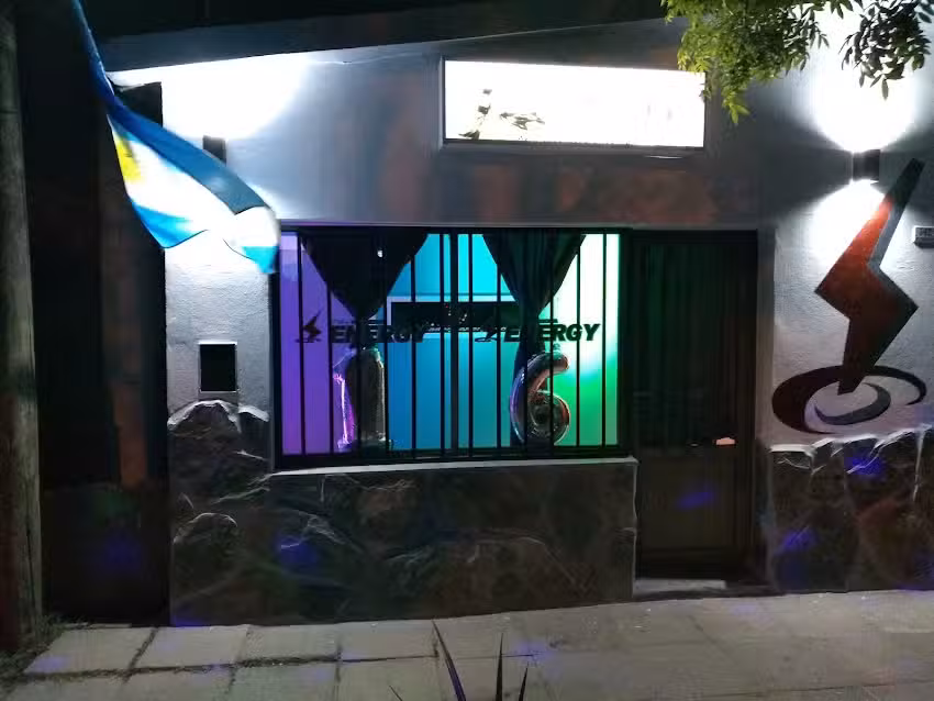 FM Cadena Energy 107.7