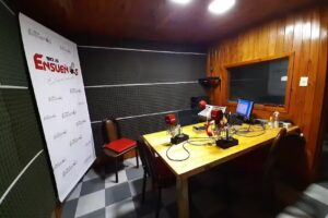 FM ENSUE&Ntilde;OS 90.9 LRI 746