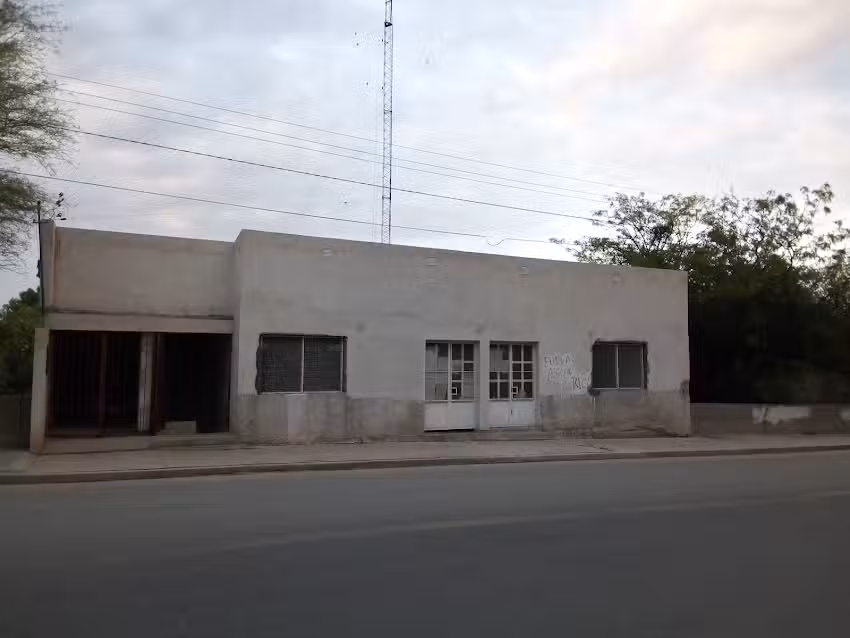 Fm La Perla 97.5 MHZ