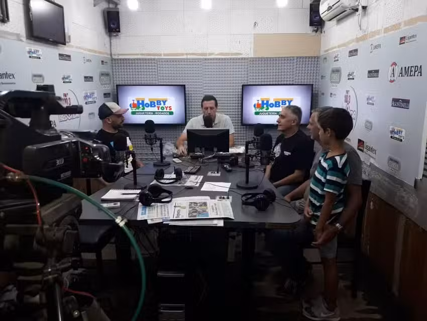 Fm La Redonda 100.3
