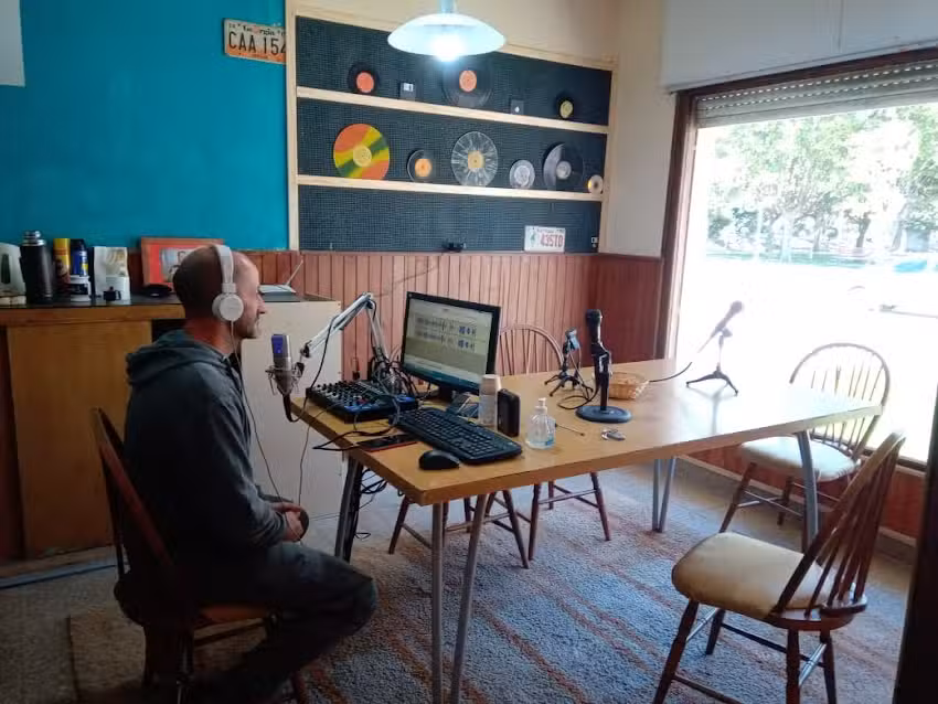 Fm Milenio- pueblo italiano