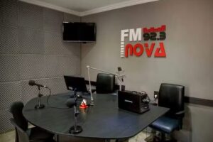 FM NOVA 92.3