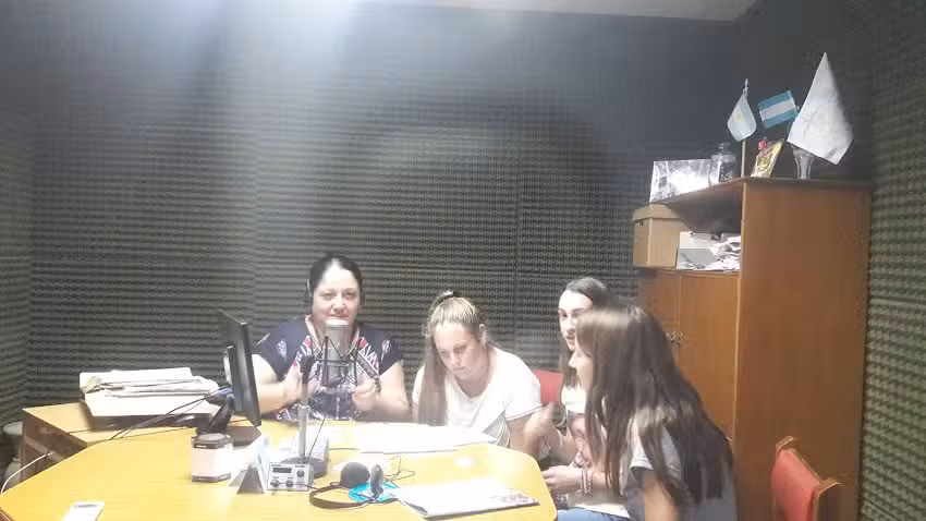 FM Spacio (FM 98.1 Mhz)