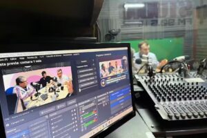 Fm studio 90.5