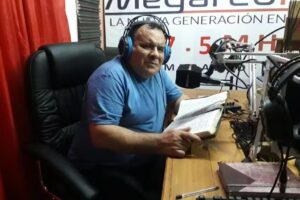 MEGARED FM 90.7MHZ