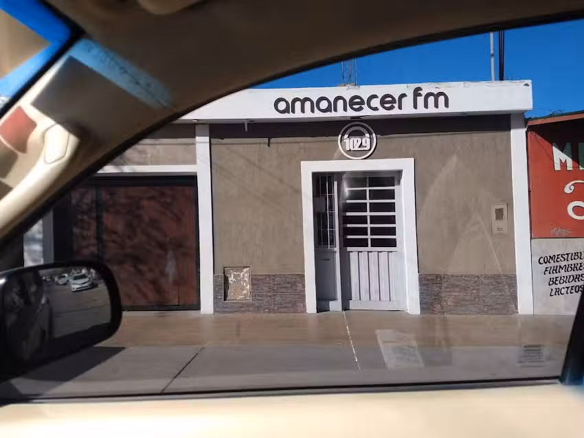 Radio Amanecer