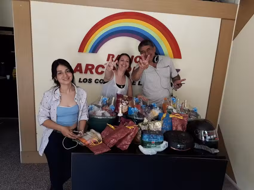 Radio Arcoiris 97.7