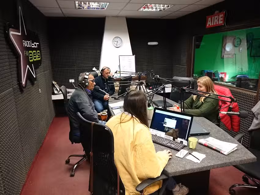 Radio Bar 96.9