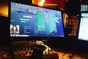 Radio Barcelona 104.1