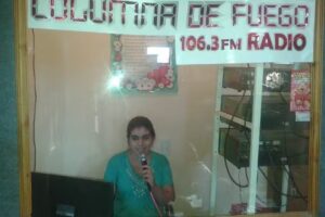 Radio Columna de Fuego 106.3