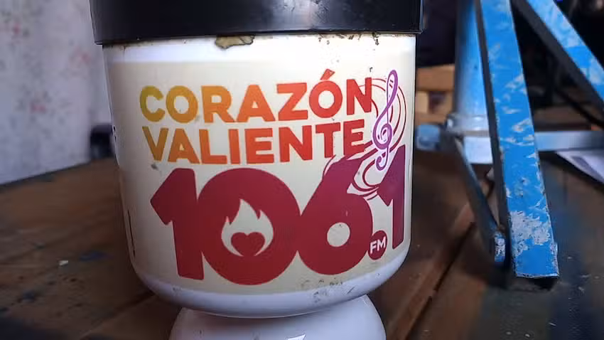 Radio Coraz&oacute;n valiente 106.1
