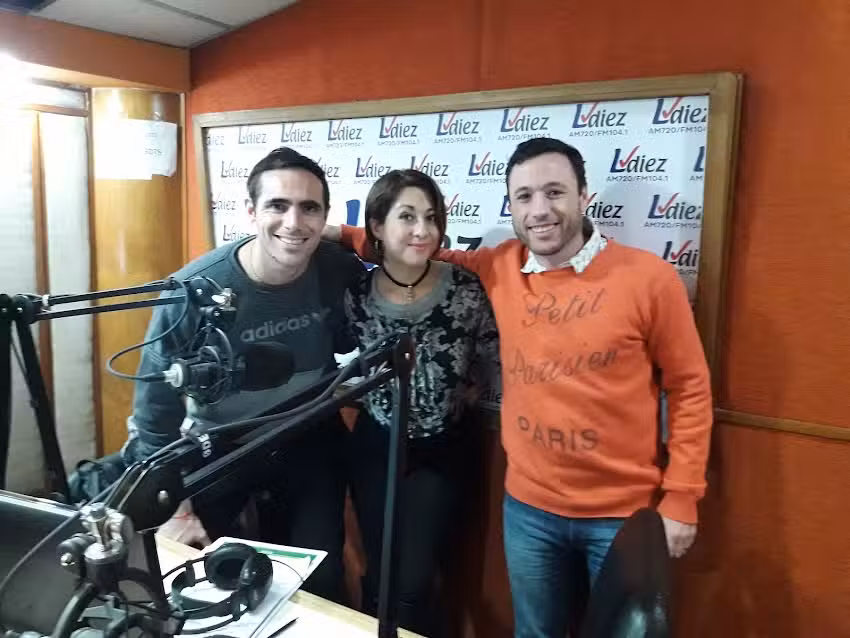 Radio De Cuyo AM 720 / FM 104.1