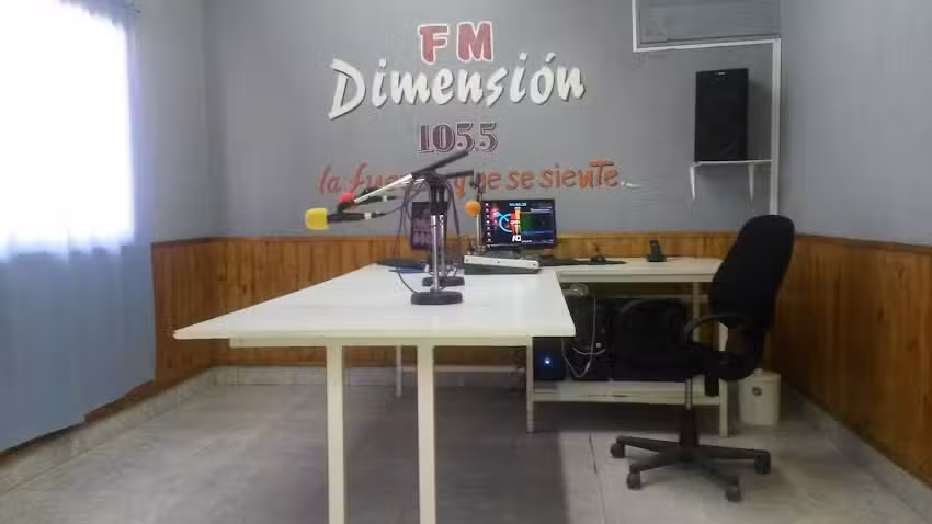 Radio Dimension 105.5 Hipolito Yrigoyen Salta