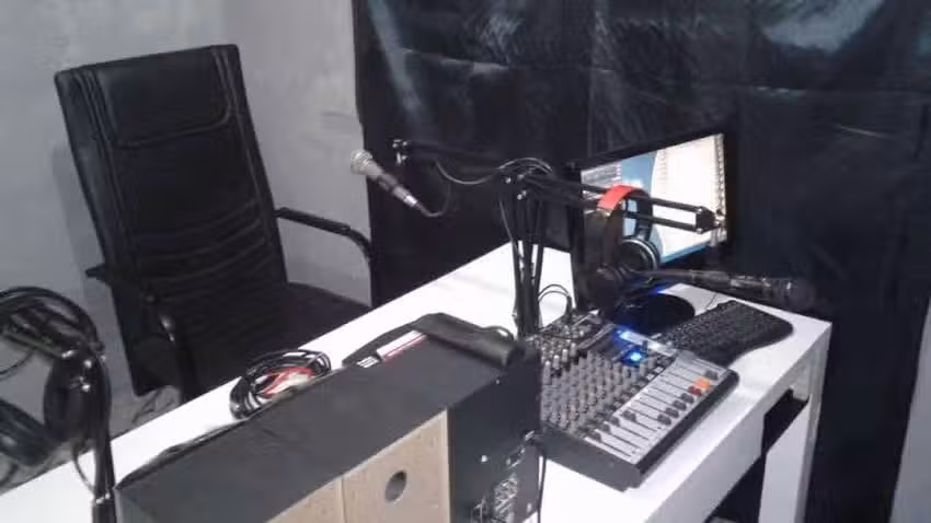 Radio Estaci&oacute;n