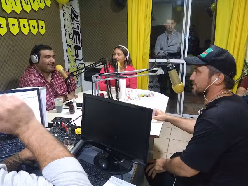 Radio Fm Extrema 99.3 MHz