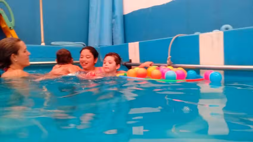 Radio la Nueva 100 de Posadas 103.5