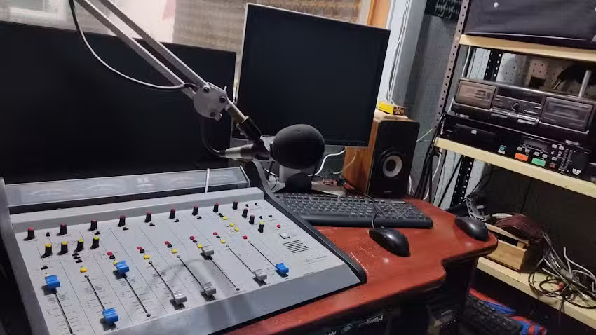 Radio Mar&iacute;a Juana &ndash; FM 101.9 Mhz