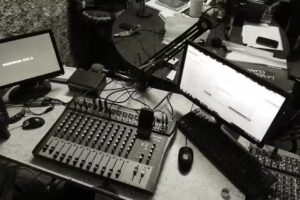 Radio Milenium 102.3