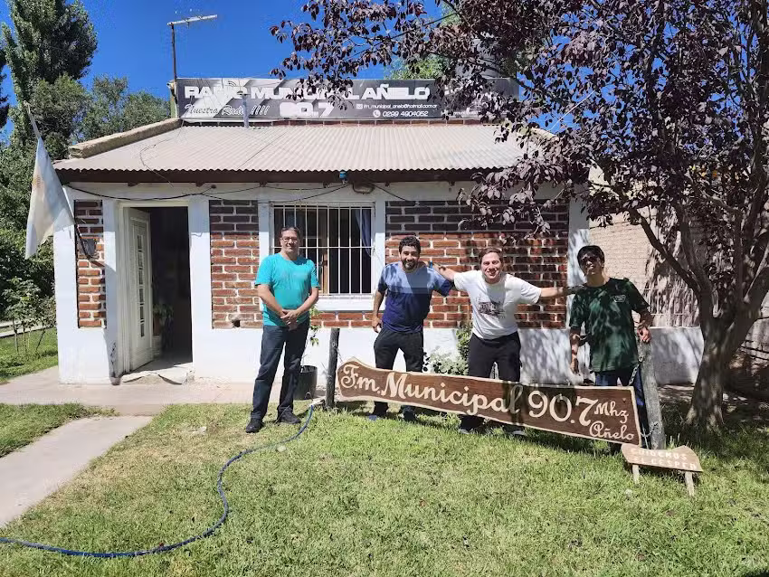 Radio Municipal Anelo