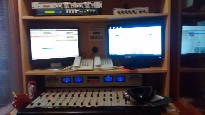 Radio News 104.3 Mhz SA