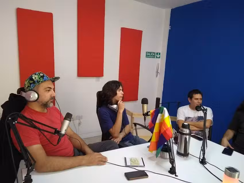 Radio No Hables Por Mi