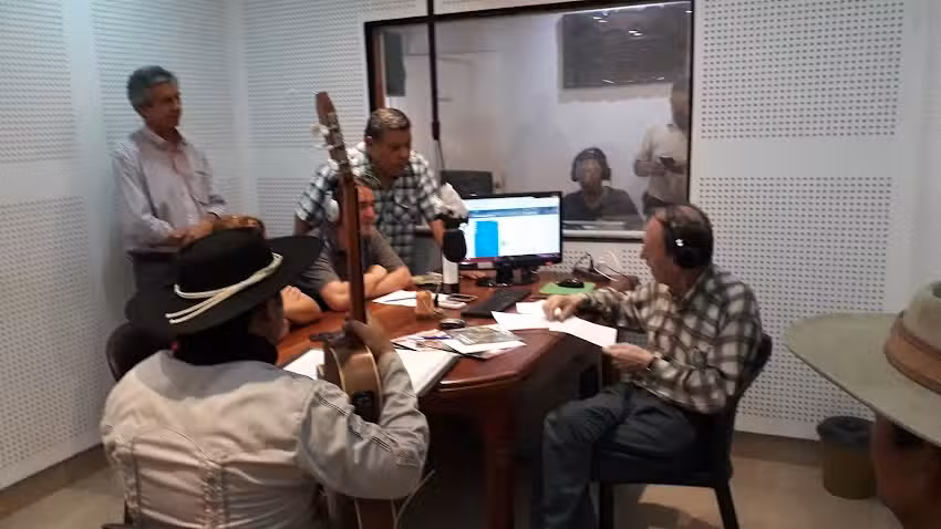 RADIO POPULAR 104.3 MHZ OR&Aacute;N SALTA