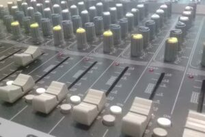 Radio Republica 93.1 Mhz