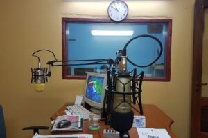 Radio Satelite 90.7 Mhz Lrk 428