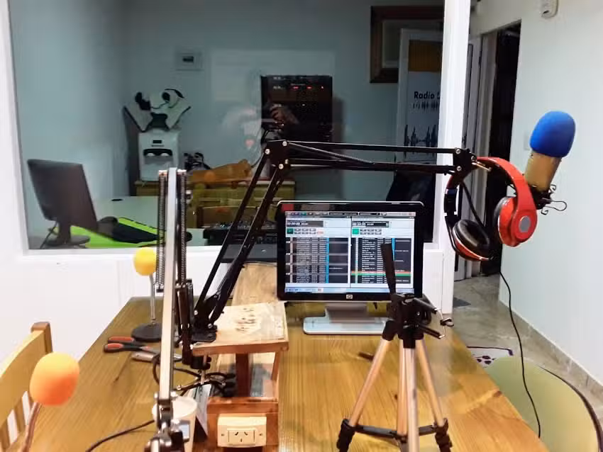 RADIO SENDAS FM 98.1