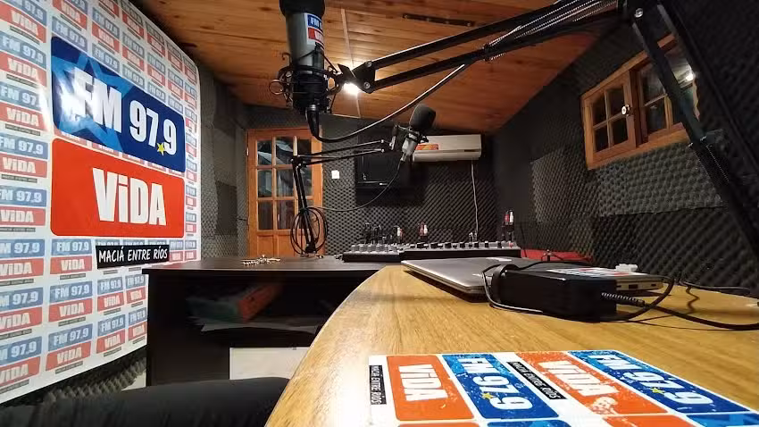 Radio Vida Maci&aacute;