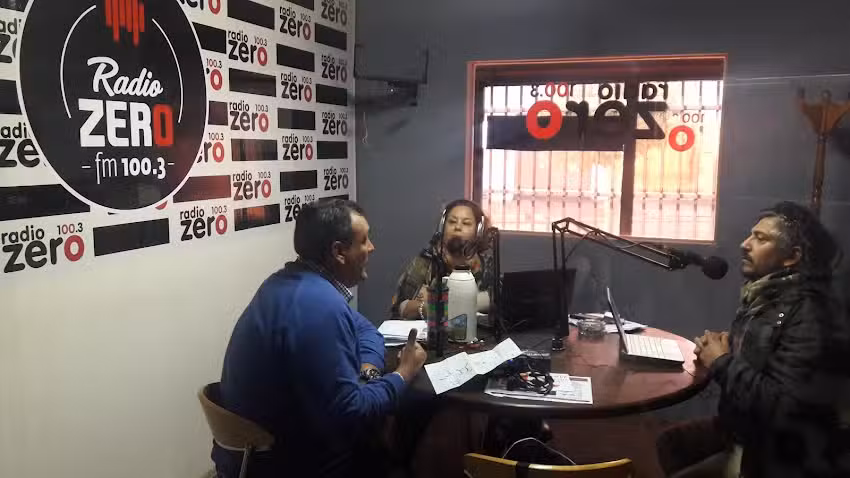 Radio Zero Arrecifes 100.3