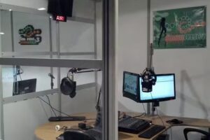 Simbiotica Fm 101.3 ( Planta Transmisora )