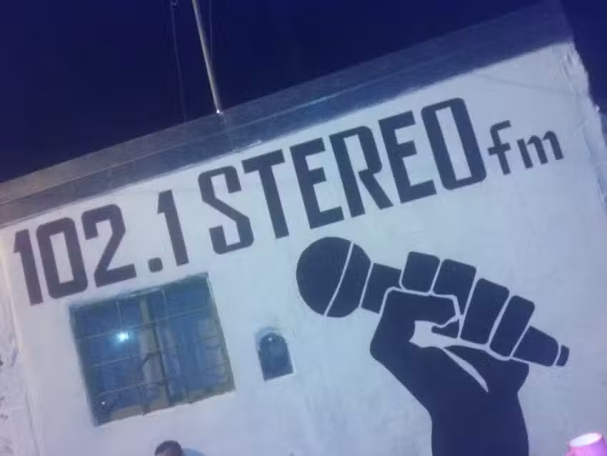 STEREO fm 102.1