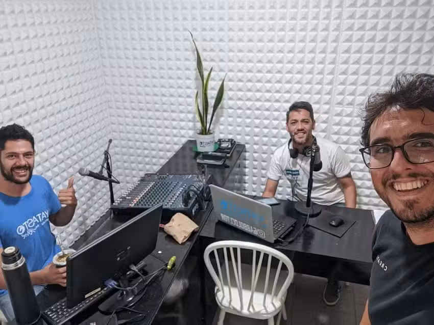 Yatasto Radio